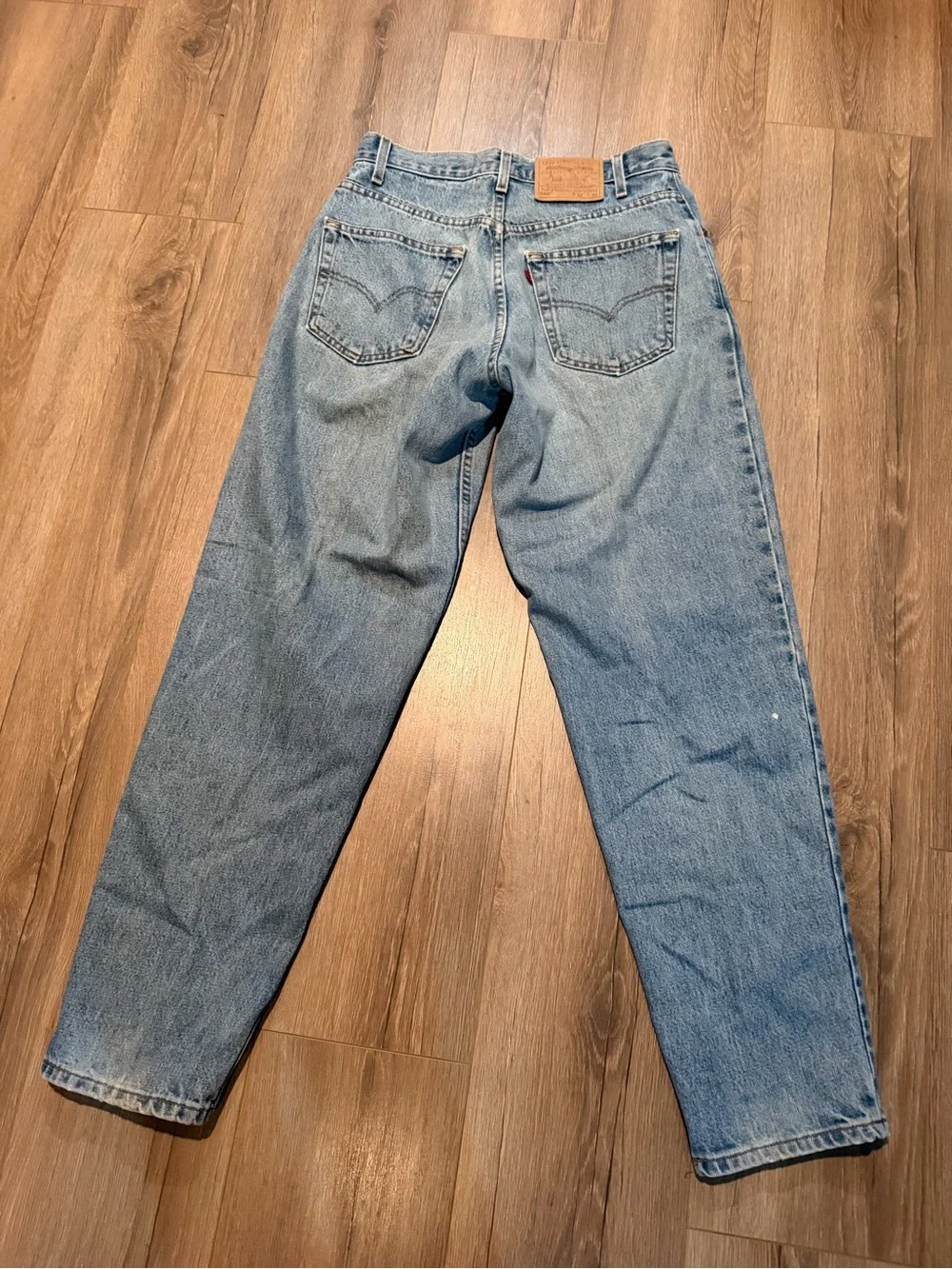 Levis size 32